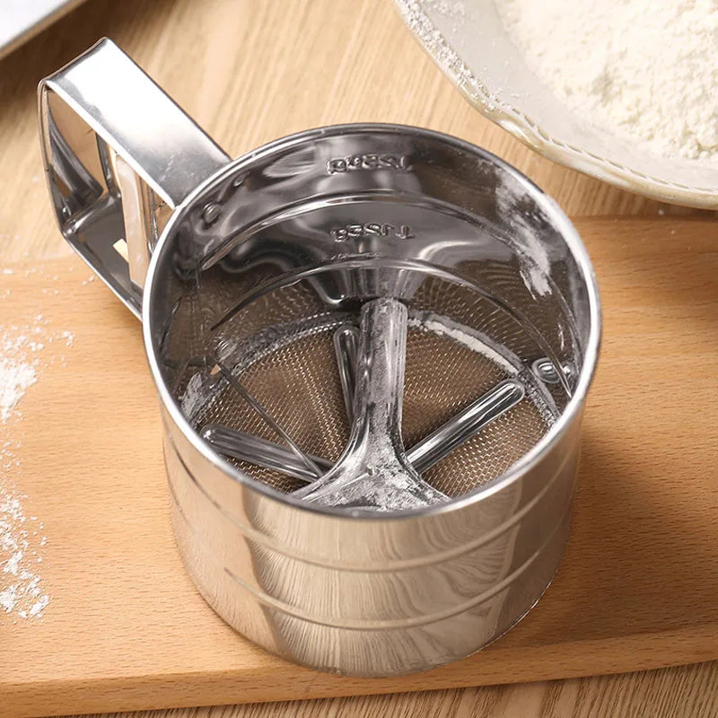 Stainless Steel Flour Strainer – Fine Mesh Sifter for Baking & Cooking